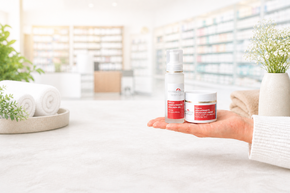 Kosmetikprodukte der Rotunden Apotheke mit Hyaluronpflege und Feuchtigkeitscreme – Symbolbild für Beauty, Hautpflege und Dermokosmetik.