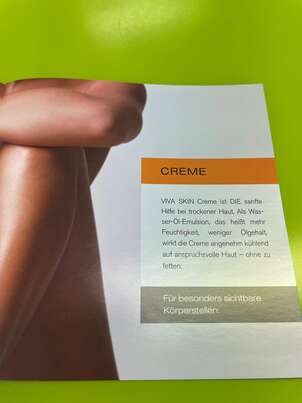 Sie sehen eine Packung VivaSkin Creme Tube 30g, 30 Gramm, Produktbild: 03 VivaSkin Creme Tube 30g, 30 Gramm, A-Nr.: 2012579 - 03