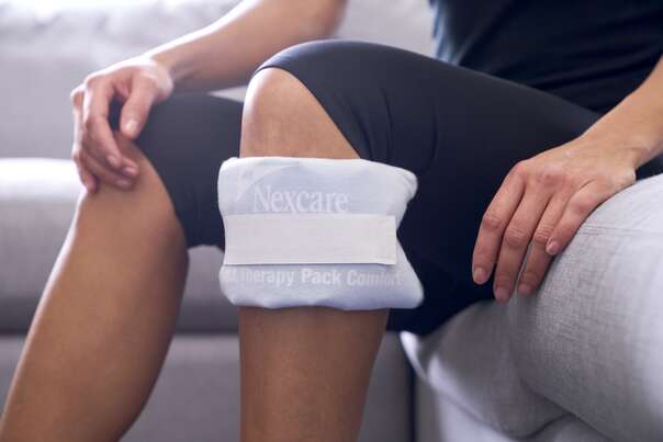 Sie sehen eine Packung Nexcare™ ColdHot Therapy Pack Comfort Thermoindicator, 26cm x 11 cm, 1 Stück, Produktbild: 03 Nexcare™ ColdHot Therapy Pack Comfort Thermoindicator, 26cm x 11 cm, 1 Stück, A-Nr.: 5205215 - 03