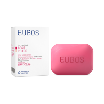 Sie sehen eine Packung Eubos Waschstuck rot, Produktbild: 06 Eubos Waschstuck rot, A-Nr.: 1560899 - 06