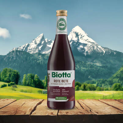 Sie sehen eine Packung Biotta ROTE BETE Bio, 500 Milliliter, Produktbild: 03 Biotta ROTE BETE Bio, 500 Milliliter, A-Nr.: 4248470 - 03