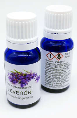 Sie sehen eine Packung Aethera Lavendelblüten-Öl, 10 Milliliter, Produktbild: 02 Aethera Lavendelblüten-Öl, 10 Milliliter, A-Nr.: 2981367 - 02