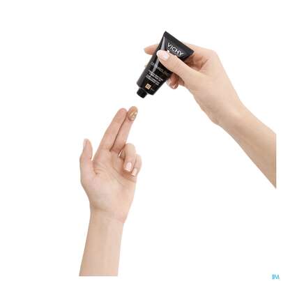 Sie sehen eine Packung VICHY DERMABL.M-UP 45 GOLD, 30 Milliliter, Produktbild: 17 VICHY DERMABL.M-UP 45 GOLD, 30 Milliliter, A-Nr.: 3044647 - 17