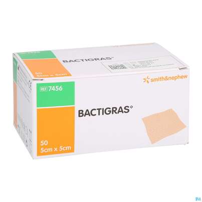 Sie sehen eine Packung Kompressen Bactigras Paraffingaze 5x 5cm 50st, Produktbild: 03 Kompressen Bactigras Paraffingaze 5x 5cm 50st, A-Nr.: 1599387 - 03